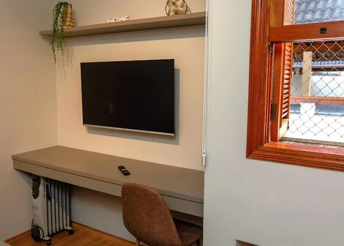 Inverness 11 - Apartamento No Capivari Com Otimo Wi-Fi E 2 Quartos - By Hostyn